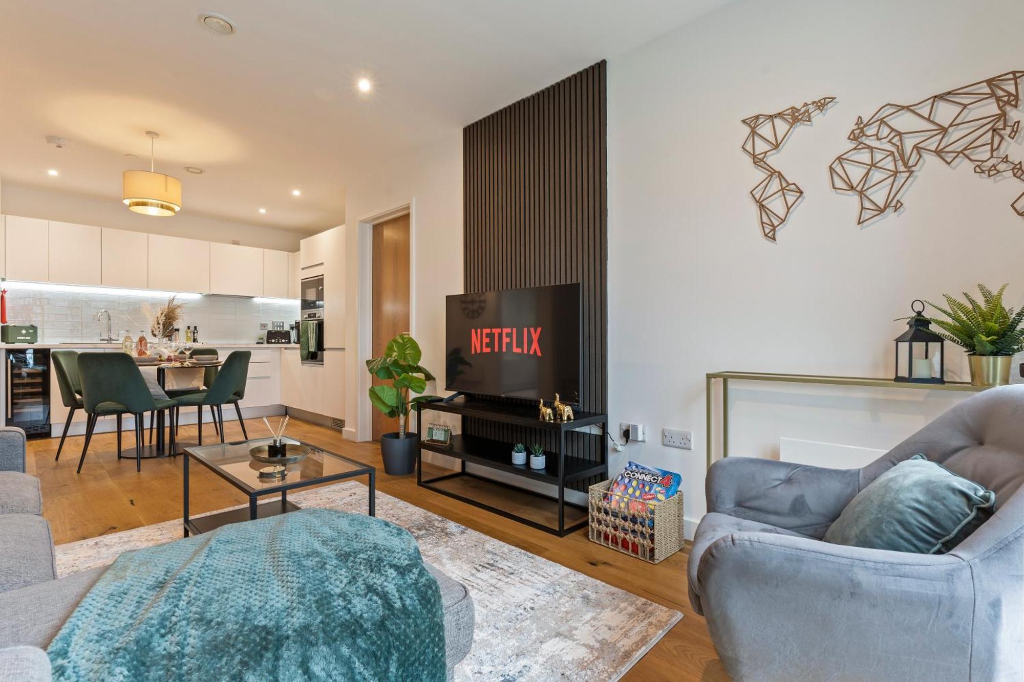 Shanti Suite - 2Bed 2Bath City Centre - Wifi - Netflix- Parking- Modern- Perfect For Family, Contractors, Leisure, Business By Shanti Nights Birmingham Buitenkant foto