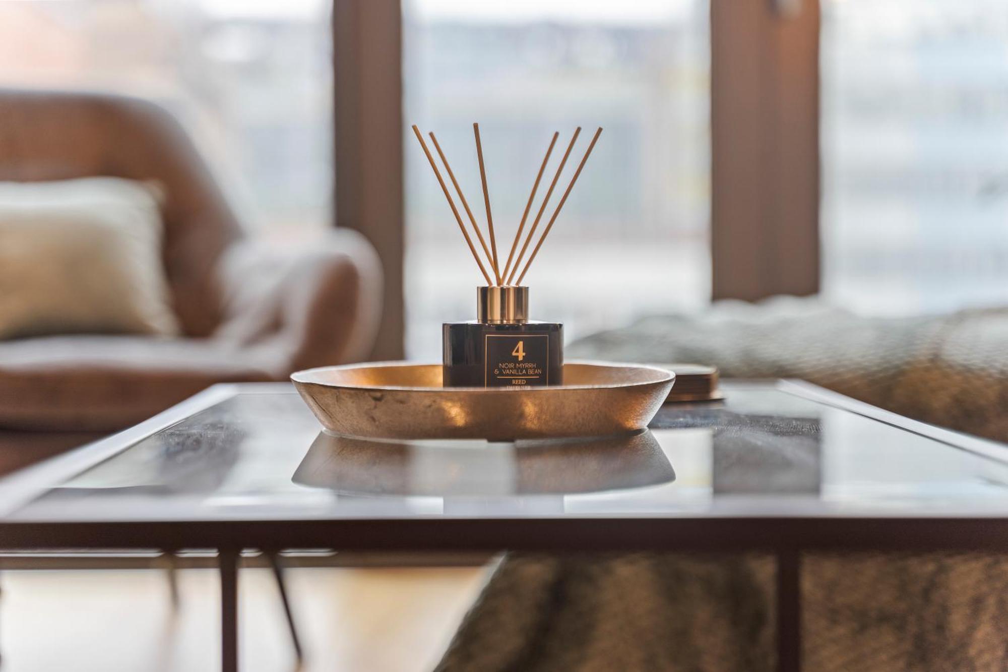 Shanti Suite - 2Bed 2Bath City Centre - Wifi - Netflix- Parking- Modern- Perfect For Family, Contractors, Leisure, Business By Shanti Nights Birmingham Buitenkant foto
