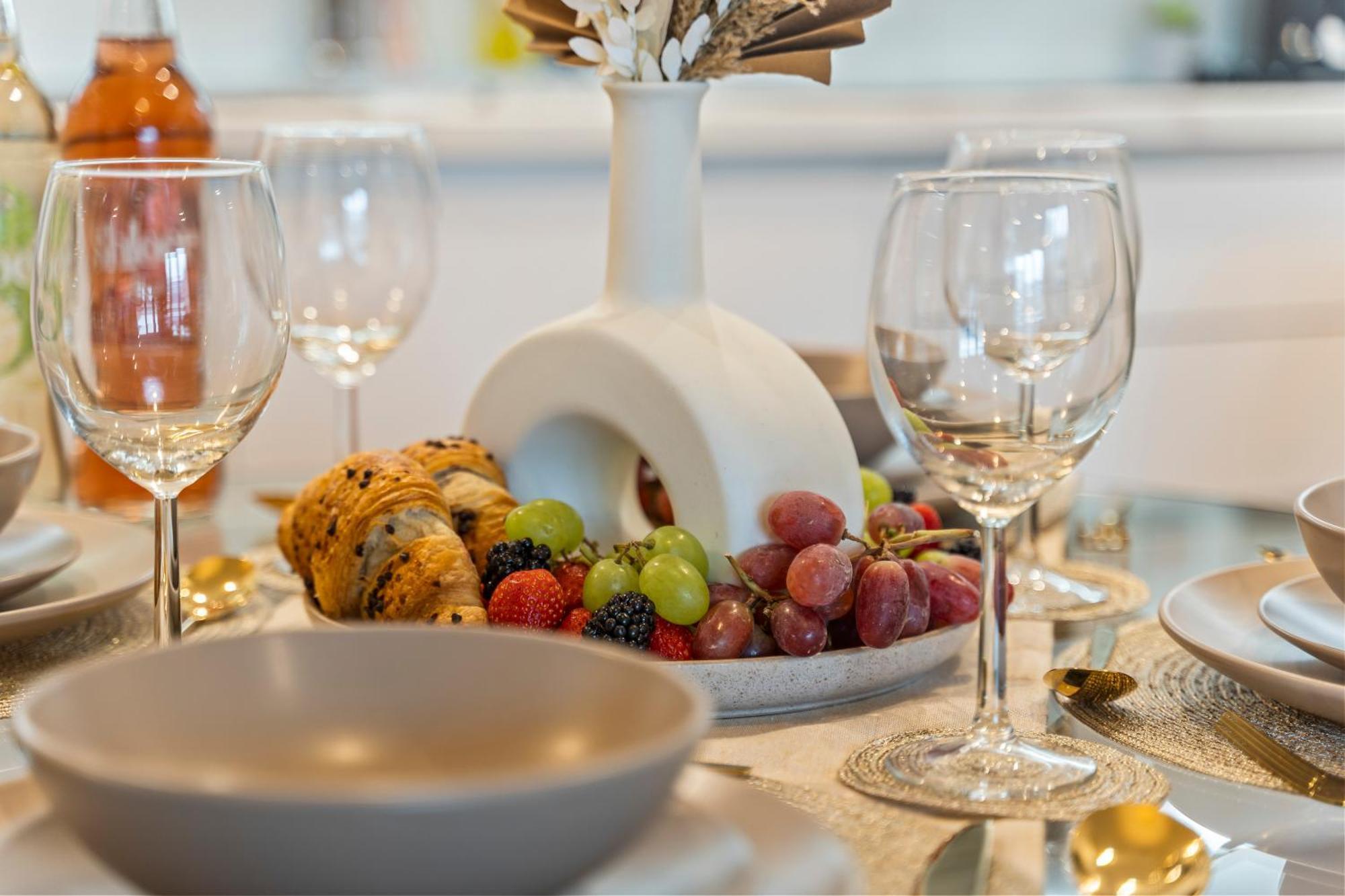 Shanti Suite - 2Bed 2Bath City Centre - Wifi - Netflix- Parking- Modern- Perfect For Family, Contractors, Leisure, Business By Shanti Nights Birmingham Buitenkant foto